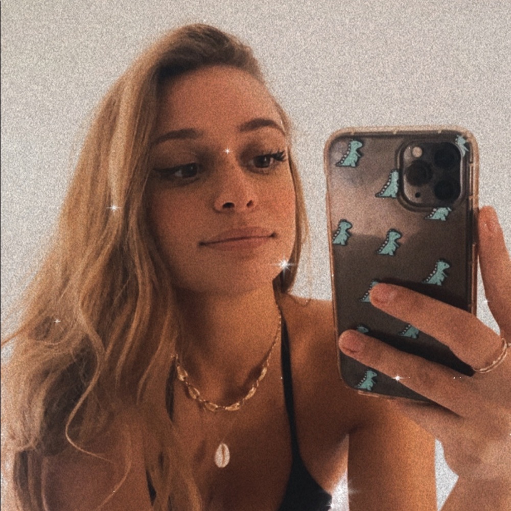 Meet your Posher, Kristina